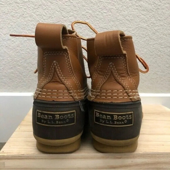L.L. Bean Brown Leather 6" Leather Duck Boots 9 - Picture 3 of 8